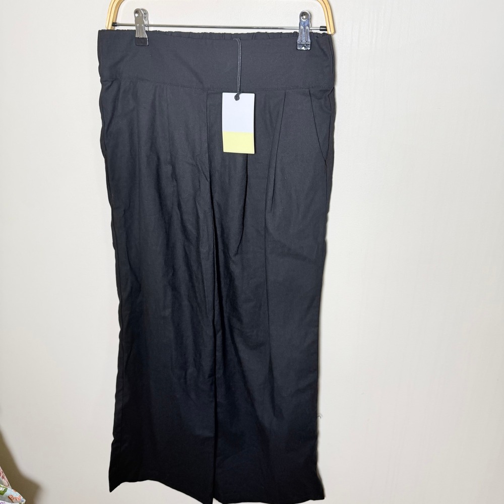 Kourt Black Two Piece Set Square Neck Crop Top and Wide Leg Pants NWT Size M - Picture 9 of 13